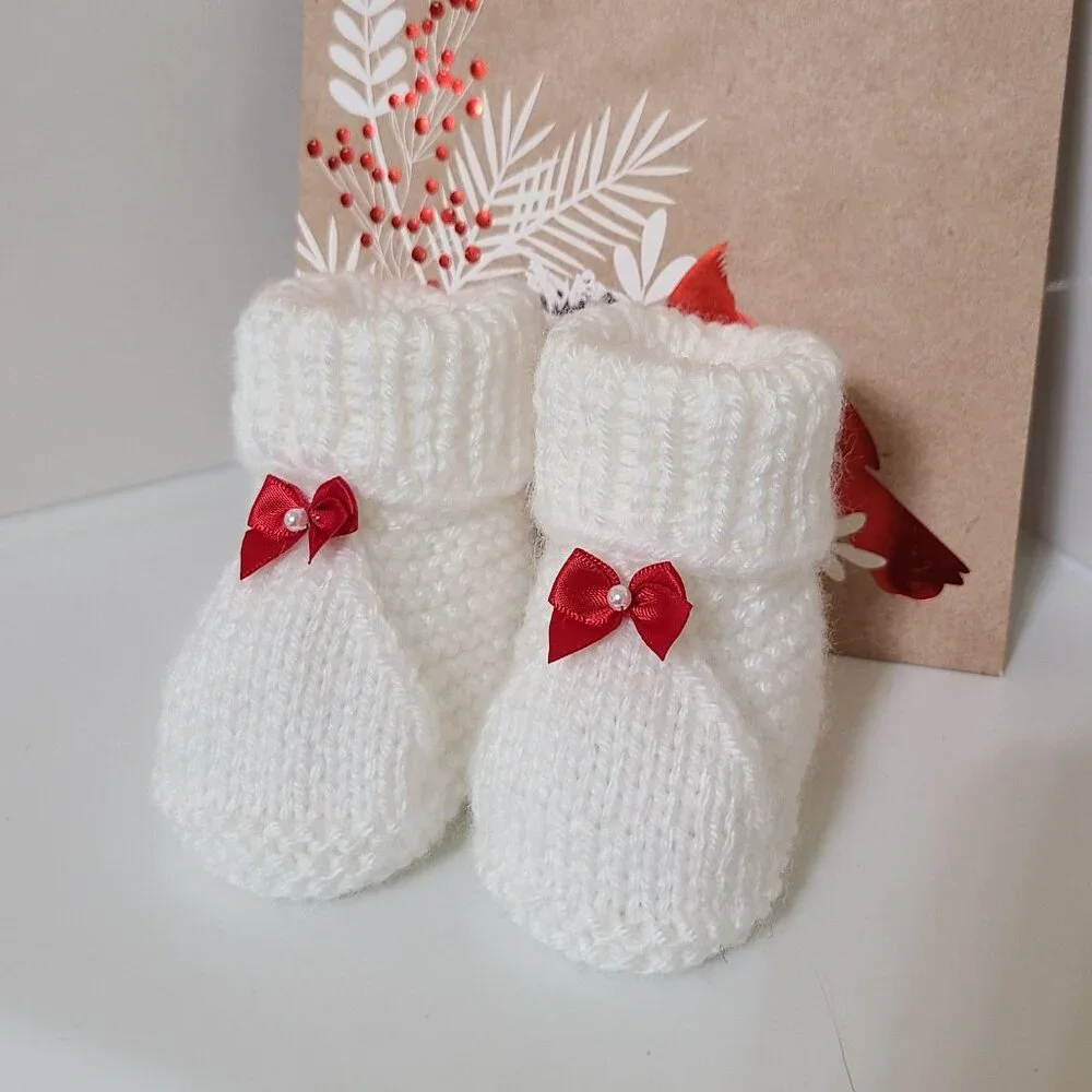 Cute Baby Booties Knit Baby Boots Baby Shower Booties White Size 0-3 Months